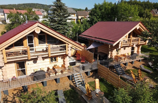 Modernes Chalet mit Balkon
