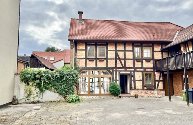 Modernized half-timbered house for 12 guests