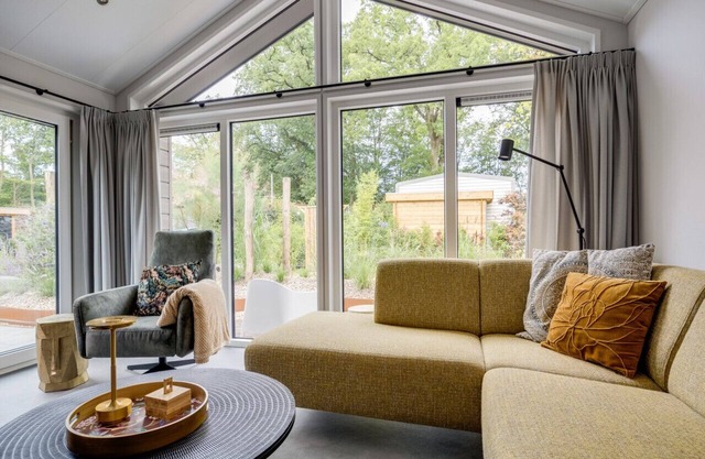 Modernly furnished chalet at nature park Veluwe