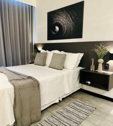 Moderno Flat Tolive One