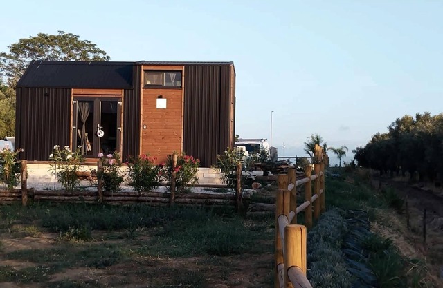 Monteleone 1 by Tiny Away