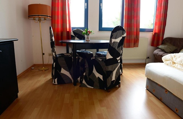 Monteur und Messewohnung