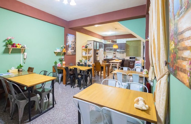 Moonlight Fengqing Homestay