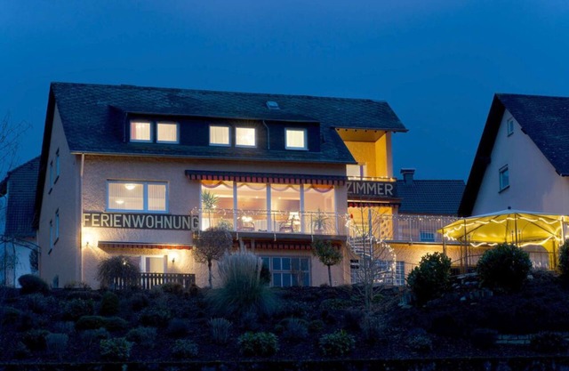 Moselblick" Modern retreat"