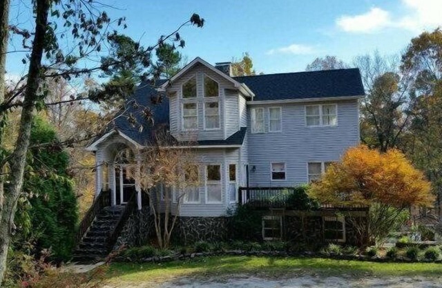 Mountain Bliss Retreat, near Asheville & Charlotte