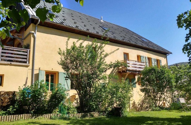 MOUNTAIN - CHEZ MAEVA