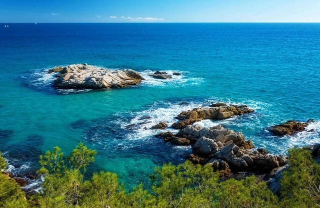 Mountain Escape w/stunning views 40 km to Barna!