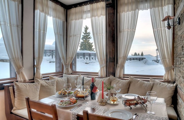Mountain Lake Hotel