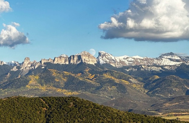 Mountain Modern home, 7637ft high above the clouds of Ridgway and Ouray CO