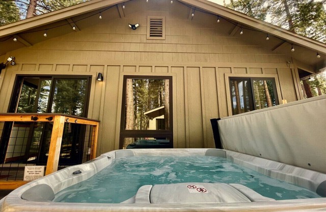 Mountain Pine Memories - Pets + Hot tub + Fire pit