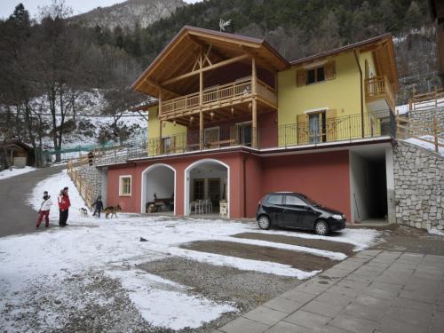 Mountain Retreat with Sauna