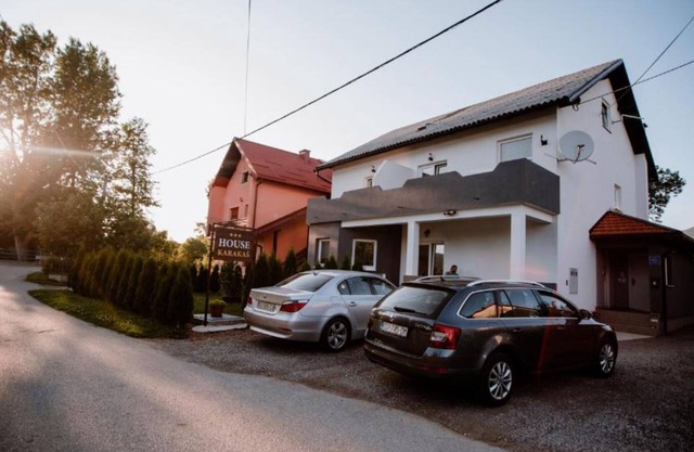 Mountain Serenity Rooms - Double Room with Balcony 3