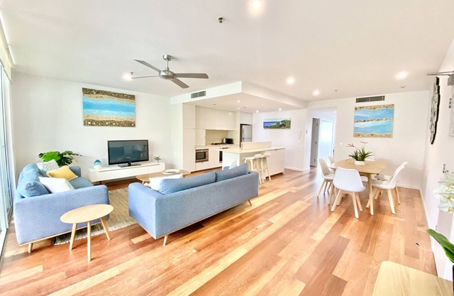 MOUNTAIN VIEW 2BED APART – CABARITA BEACHFRONT