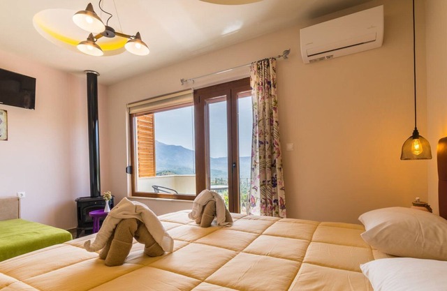 Mountain View Room for 4 people