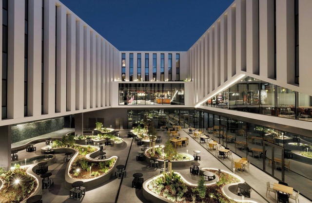 Moxy Alfragide Lisboa