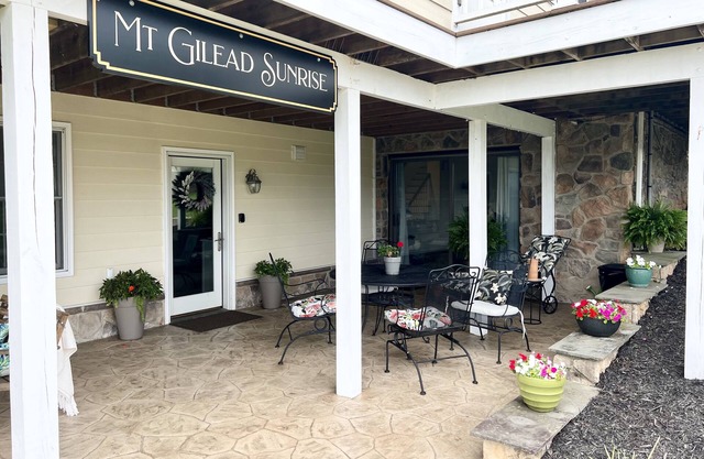 Mt. Gilead Sunrise- Country Suite close to wineries, breweries & wedding venues