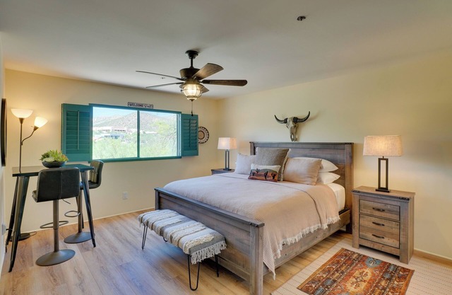 Mtn Views & Resort-Style Perks: Starr Pass Studio
