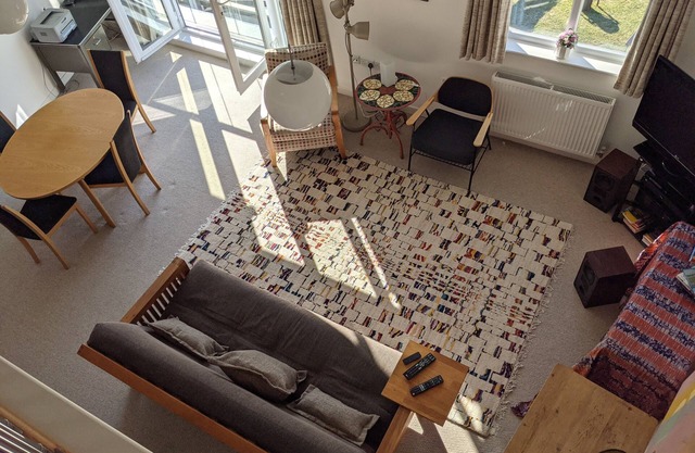Mudeford flat near Beach and Quay