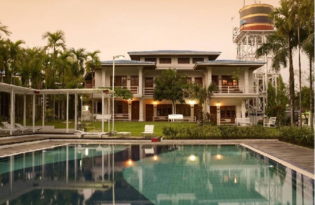 Myanmar Life Hotel