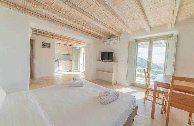 Mykonian Leisure Hotel