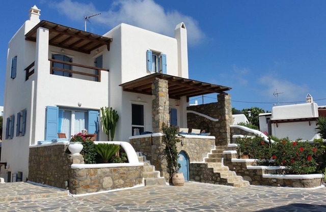 Mykonos Maisonette Vrakas