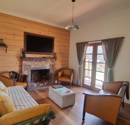 Myrtlebank Cottage Farmstay