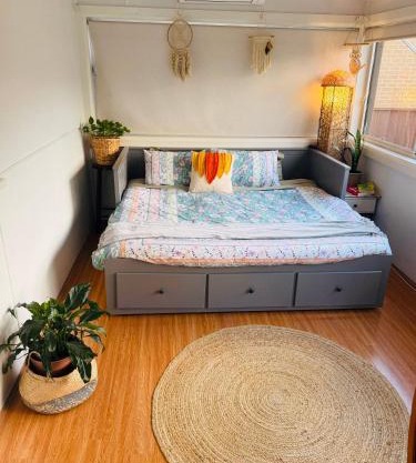 Mystic Gardens with private entrance and bathroom