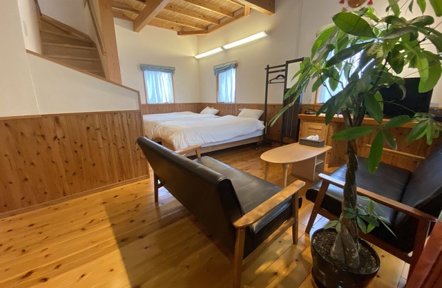 Nakijin Lodge Pensajoya