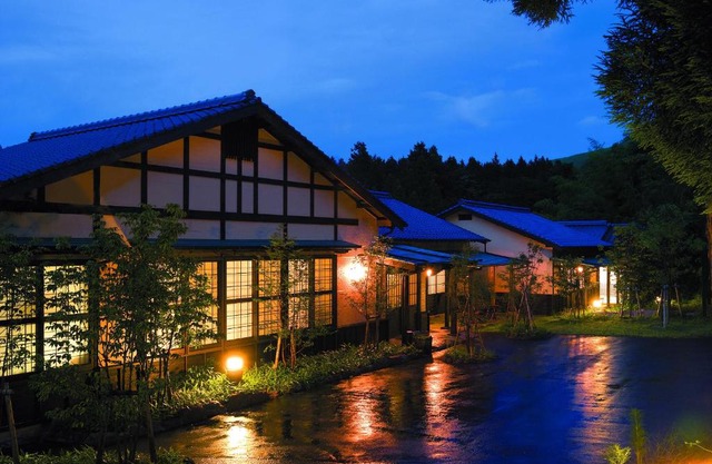 Nanakamado