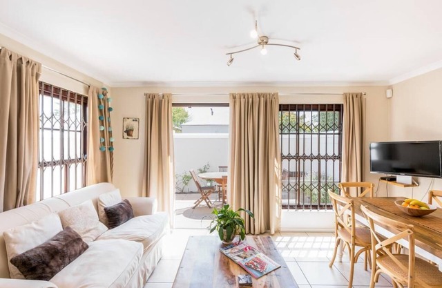 Nansen Place 2 Bedroom in Claremont