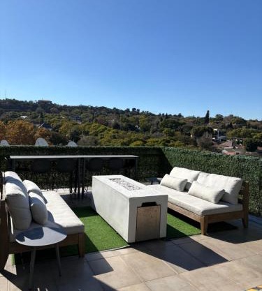 Nare Penthouse