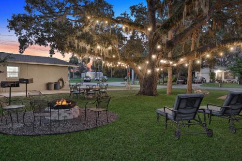 Nature Coast Getaway #3 - Charming 2 Bedroom