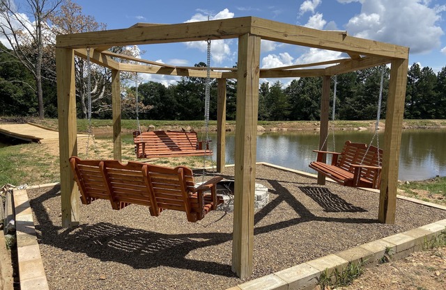 Nature & More! 160 Acres, Trails, Pond, Sleeps 12+