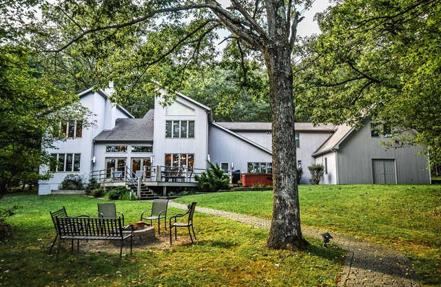 Nature's Retreat | Private Dock, Community Pool!