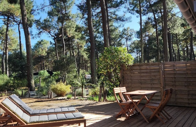NATURIST STUDIO RENTAL