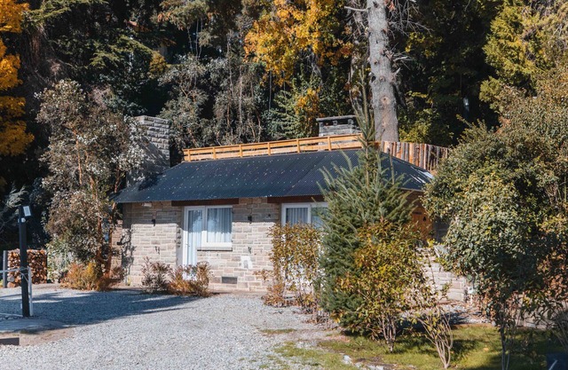 Nautical House in Bariloche: on the shores of Lake Nahuel Huapi
