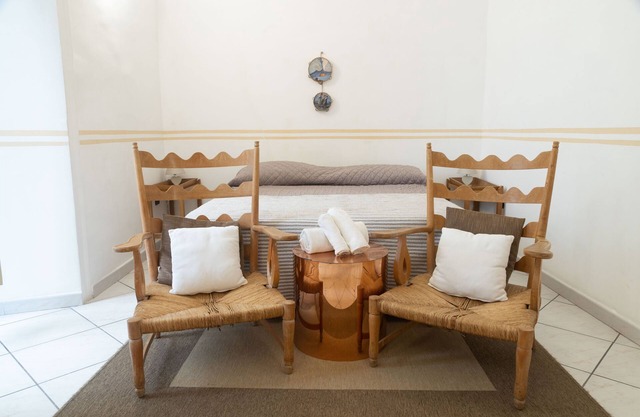 Neapolitan Style Apartment