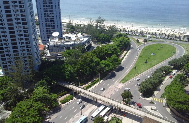 NEAR BEACH APARTMENT AND ENVIRONMENTAL RESERVATION