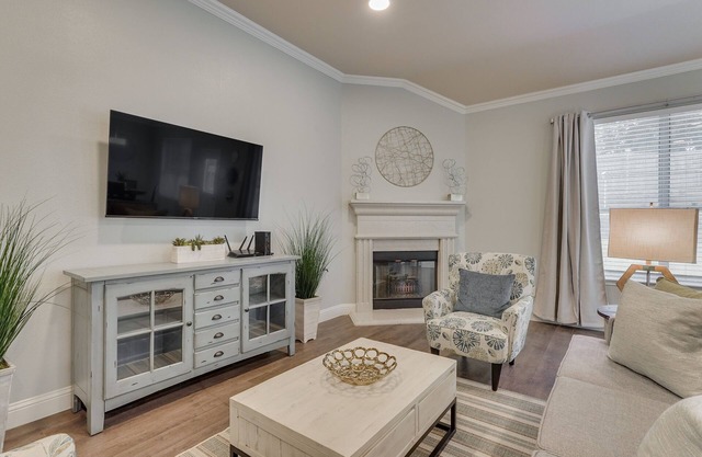 Near Denton, Flower Mound and Highland Village 3 BR!