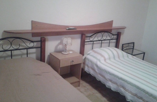 Nefama Pensao - Room I