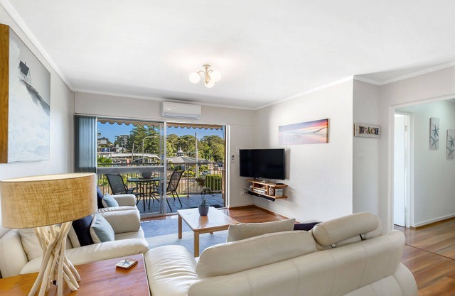 Nelson Bay - Prime Location