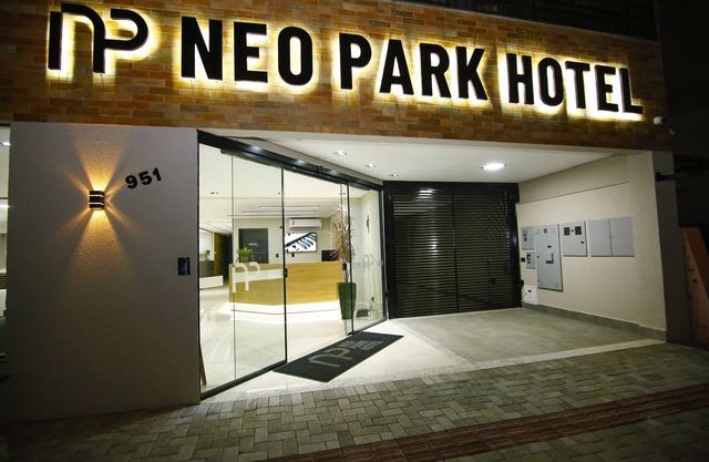 NEO PARK HOTEL