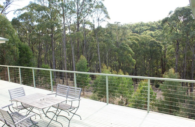 Nestled amongst the Wombat State Forest & beautiful bush surrounds