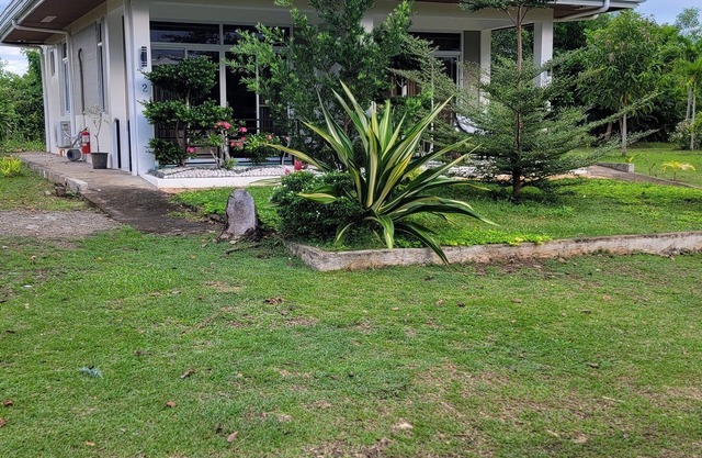 Nestled in a clean and quiet location in Panglao. 5 min away from airport.