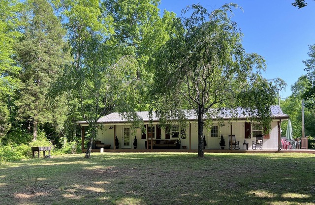 Never a Better Day Cabin with Private Lake Access - boat, fish, swim!