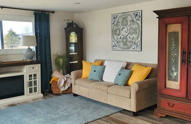 New 2 bedroom Country Chic Bed&Breakfast with breathtaking views