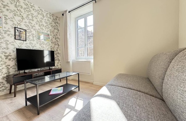 New apartment for 4 people in the heart of Riom