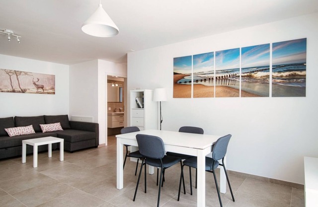New apartment nestled among the valleys of the Moesano (CAMA 1)
