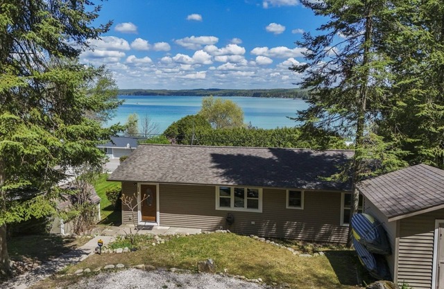 NEW! Beautiful Torch Lake House with Beach Access