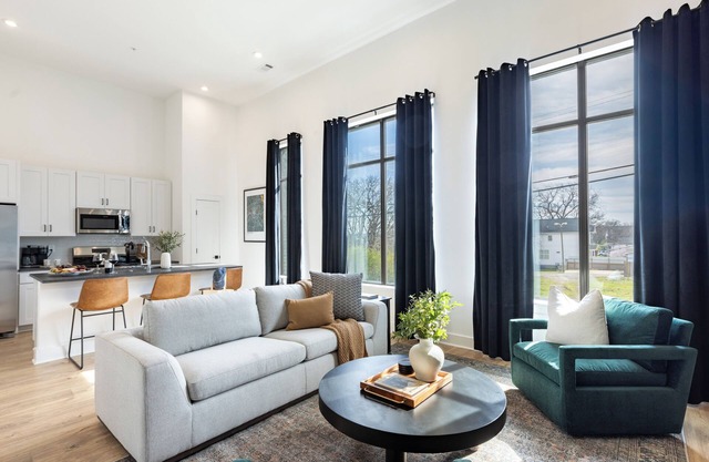 New Build Condo Walk to Dining, Nightlife & Music Near Midtown | Heights #401